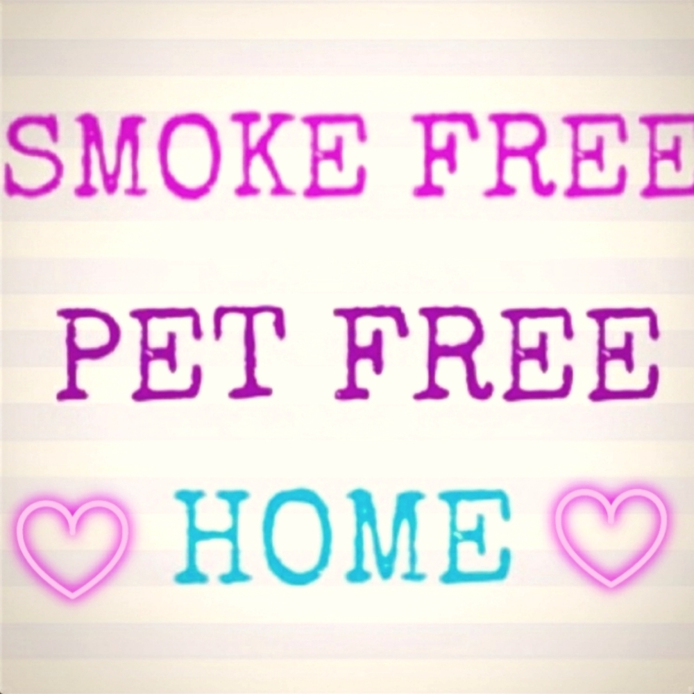 **NO SMOKE & NO PETS**